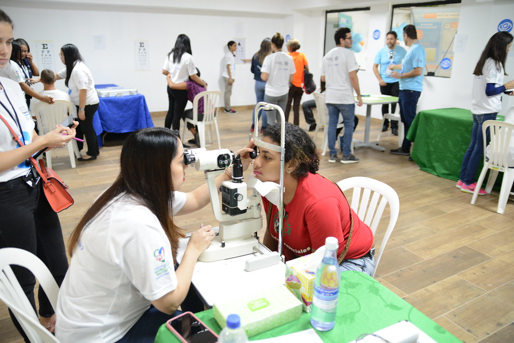 ASISTENCIA MÉDICA GRATUITA EN ORLANDO FLORIDA