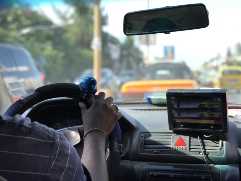 COMO PEDIR UN TAXI EN ORLANDO