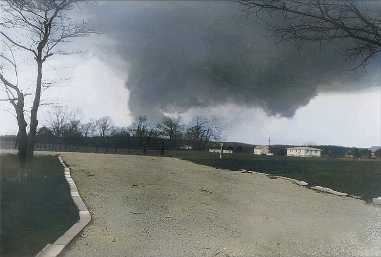 ALERTA DE TORNADO EN ORLANDO HOY